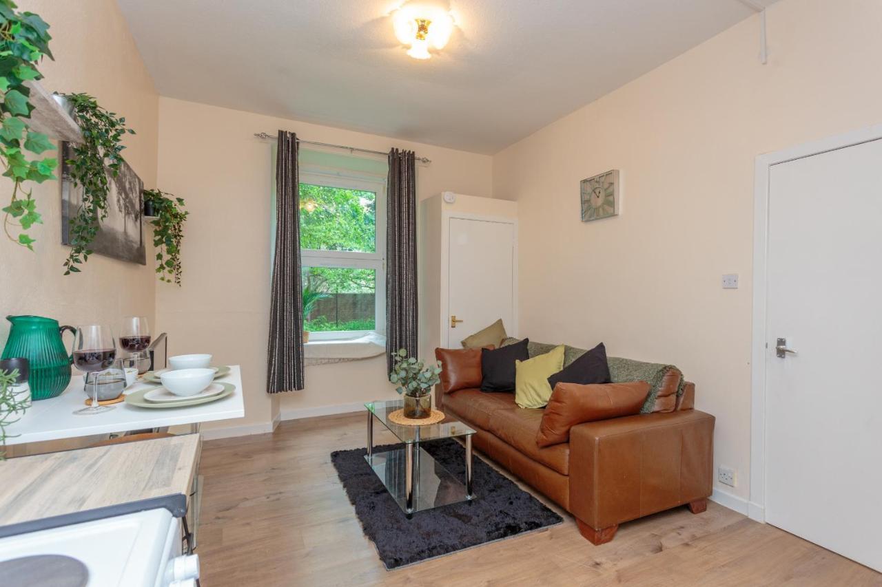 Cozy 1B Groundfloor - 8 Minute From City Centre Единбург Екстер'єр фото