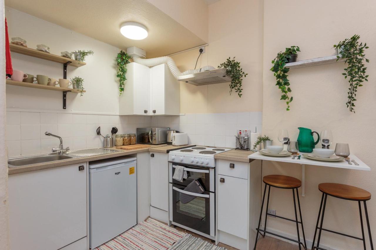 Cozy 1B Groundfloor - 8 Minute From City Centre Единбург Екстер'єр фото
